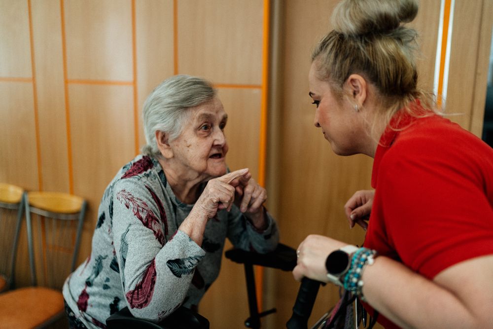 A member of the Serenity care team smiling